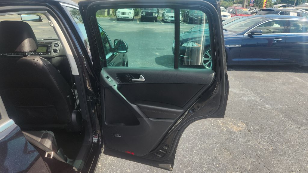 2014 Volkswagen Tiguan - $7,500