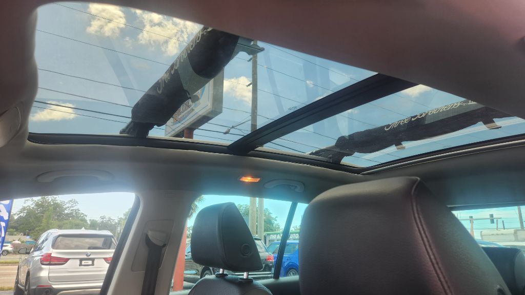 2014 Volkswagen Tiguan - $7,500