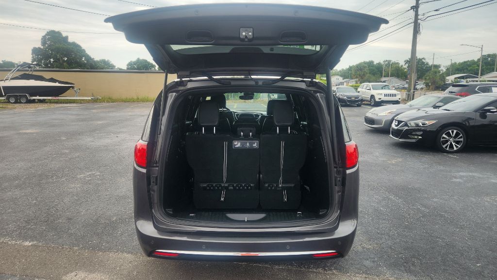 2019 Chrysler Pacifica - $14,500
