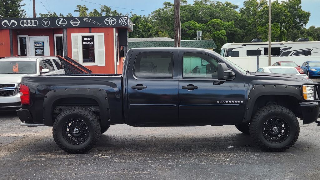 2008 Chevrolet Silverado - $9,900