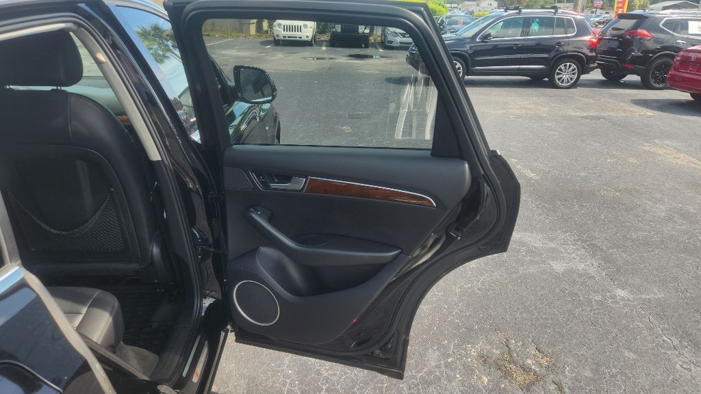 2011 Audi Q5 - $8,800