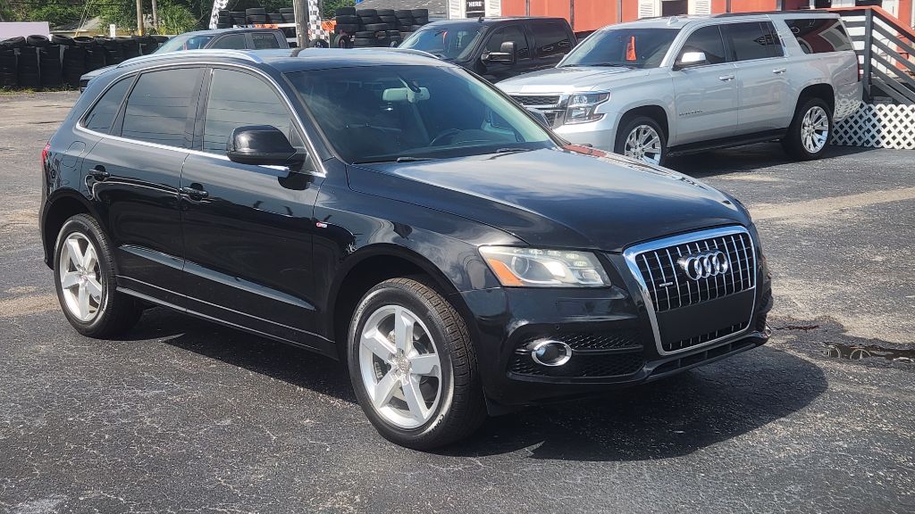 2011 Audi Q5 - $8,800