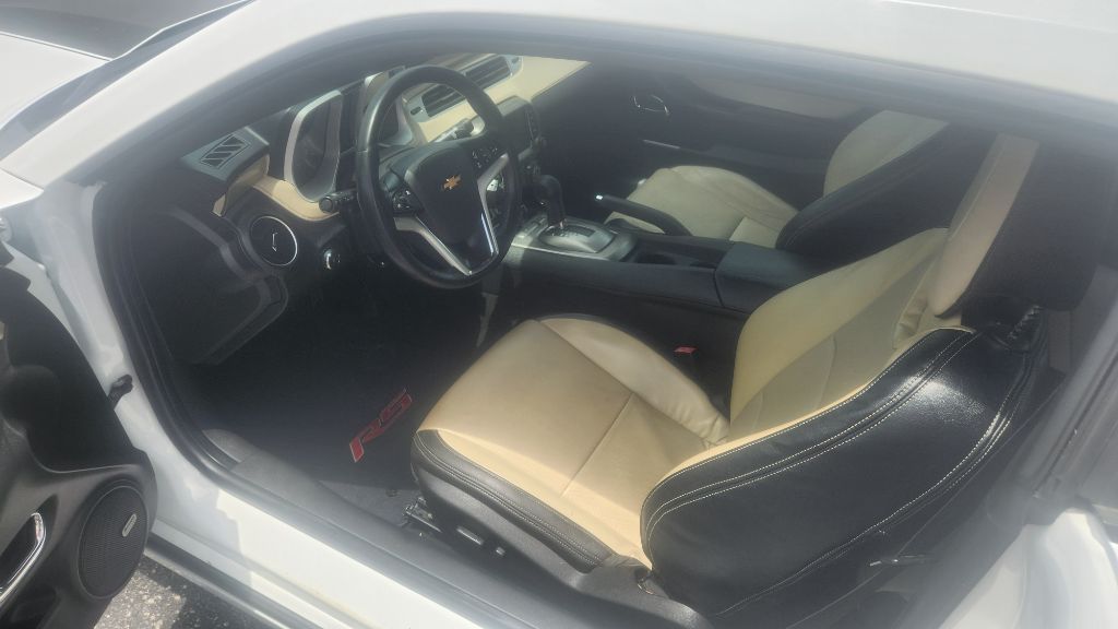 2014 Chevrolet Camaro - $14,000