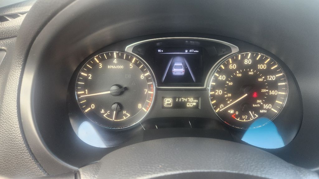 2015 Nissan Altima - $7,400
