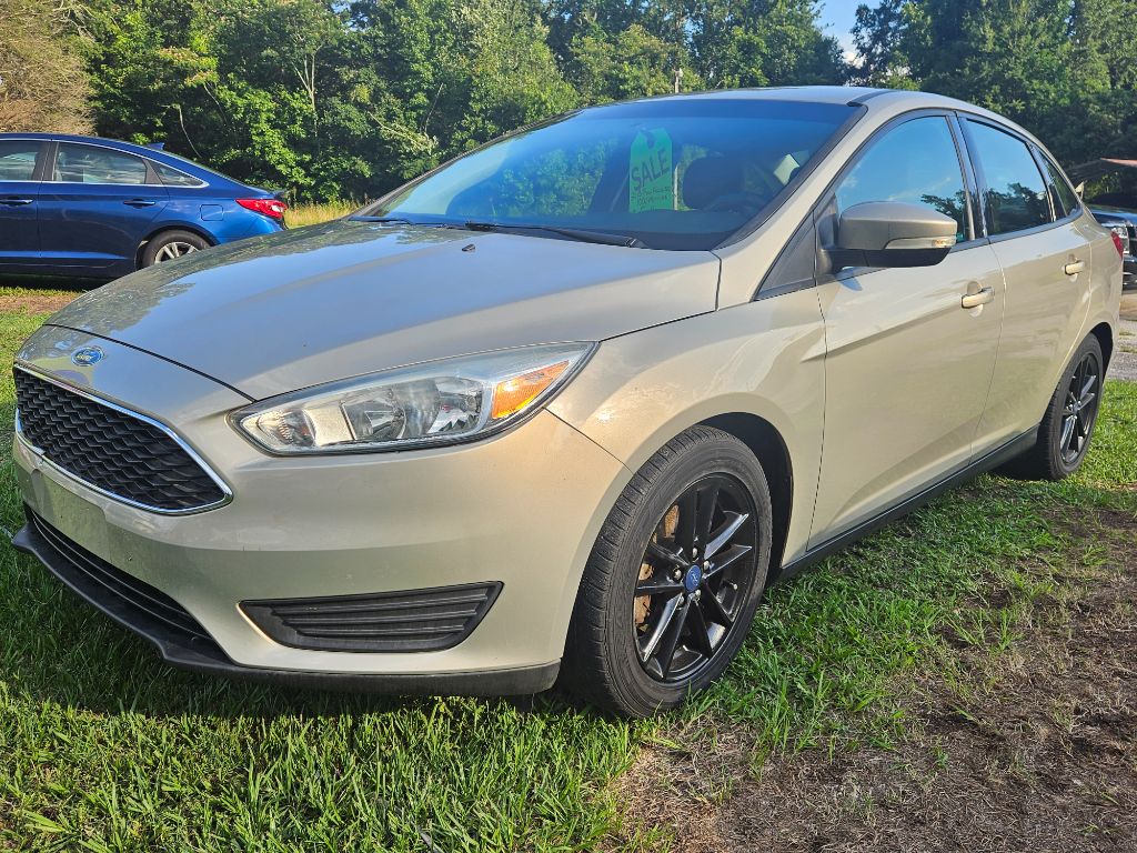 2015 Ford Focus - $6,295