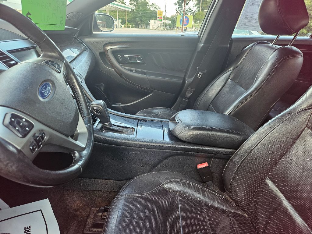2013 Ford Taurus - $5,795