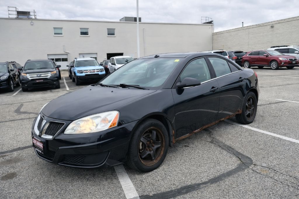 2009 Pontiac G6 - $2,300