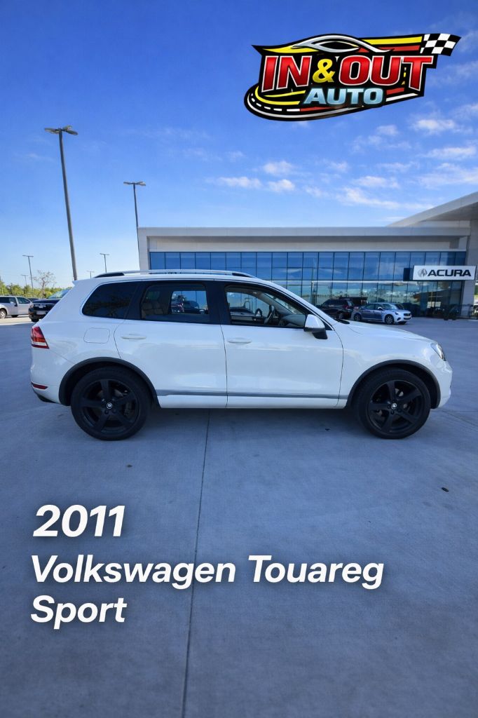 2011 Volkswagen Touareg - $5,100