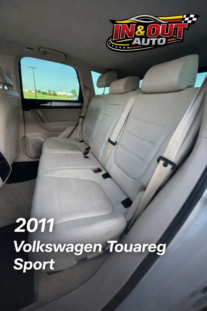 2011 Volkswagen Touareg - $5,100