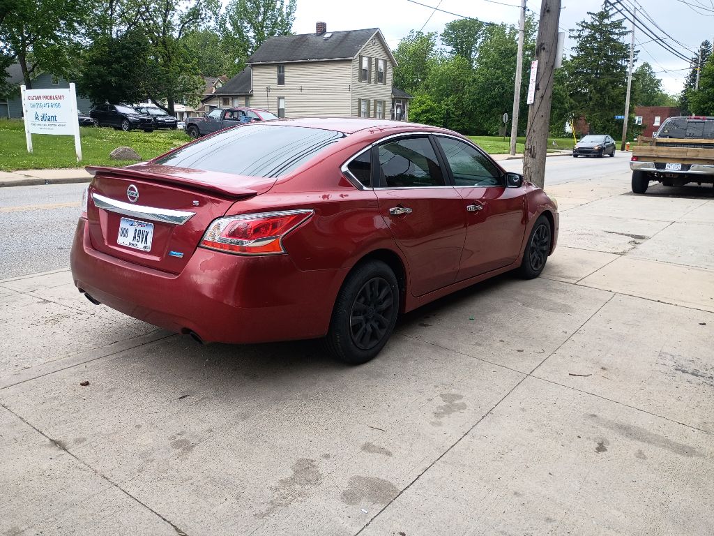 2013 Nissan Altima - $5,650