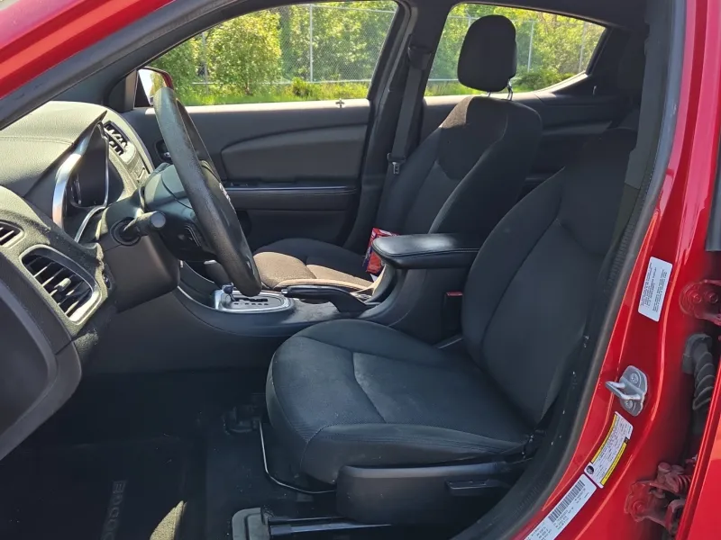 2014 Dodge Avenger - $5,075