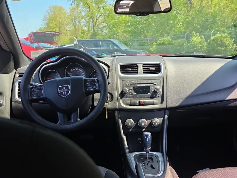 2014 Dodge Avenger - $5,075