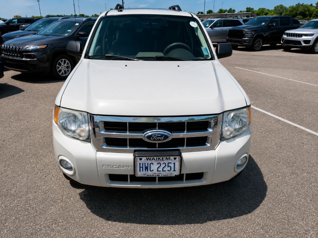 2009 Ford Escape - $2,995