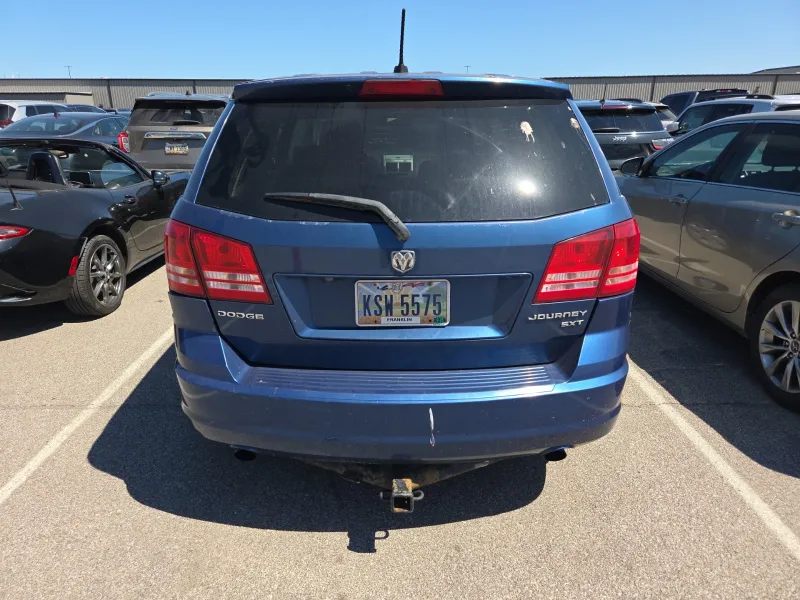 2009 Dodge Journey - $2,495