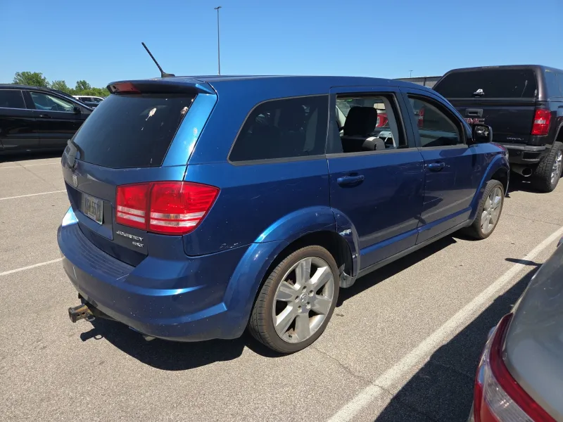 2009 Dodge Journey - $2,495