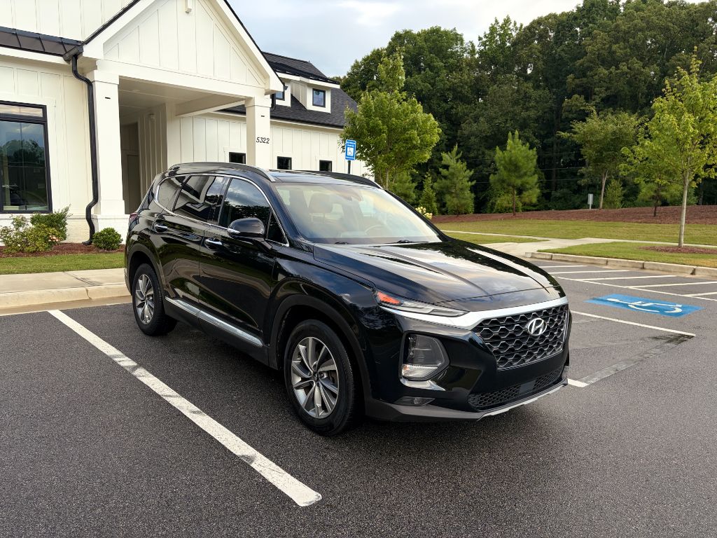 2020 Hyundai Santa Fe - $9,995