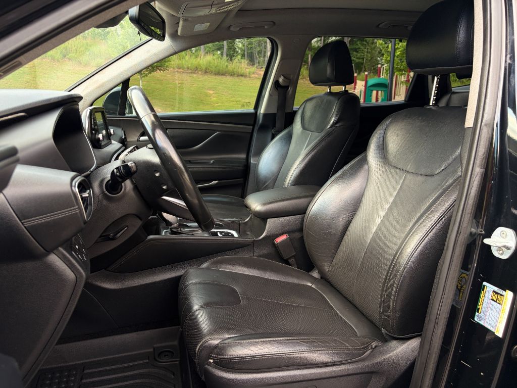 2020 Hyundai Santa Fe - $9,995