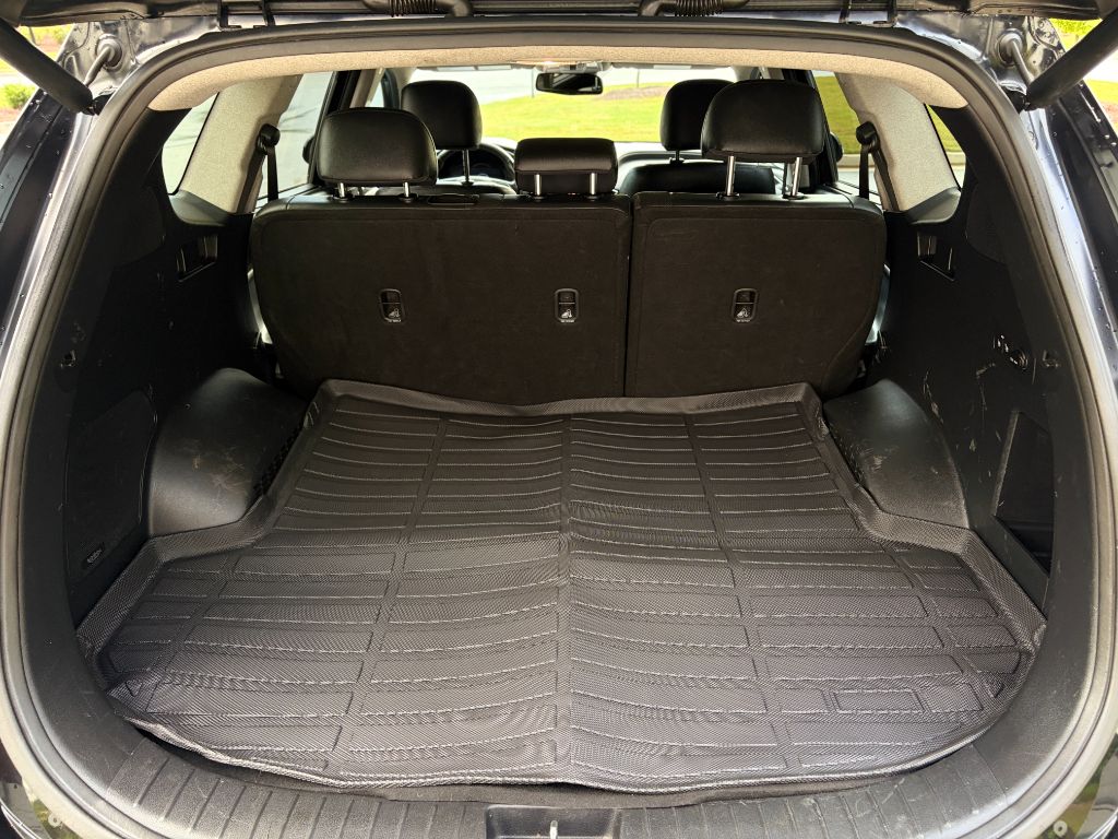 2020 Hyundai Santa Fe - $9,995