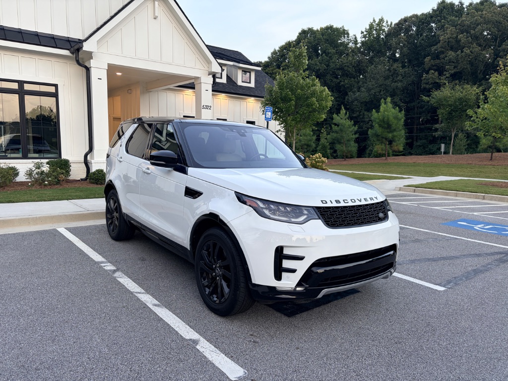 2020 Land Rover Discovery - $24,000