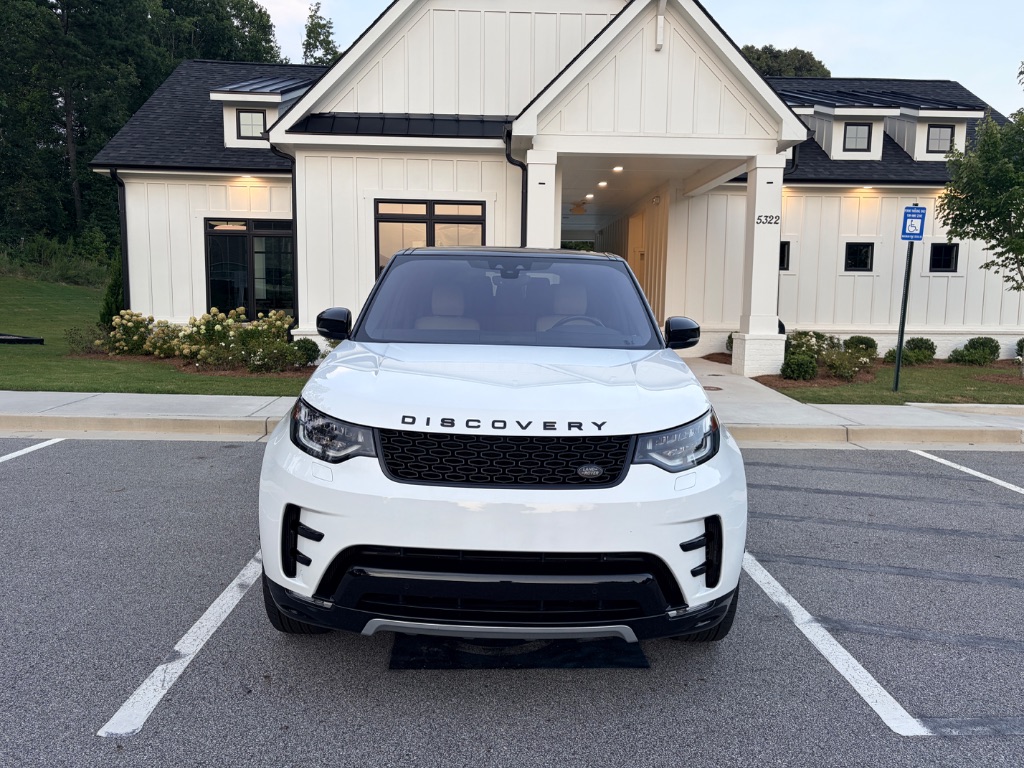 2020 Land Rover Discovery - $24,000
