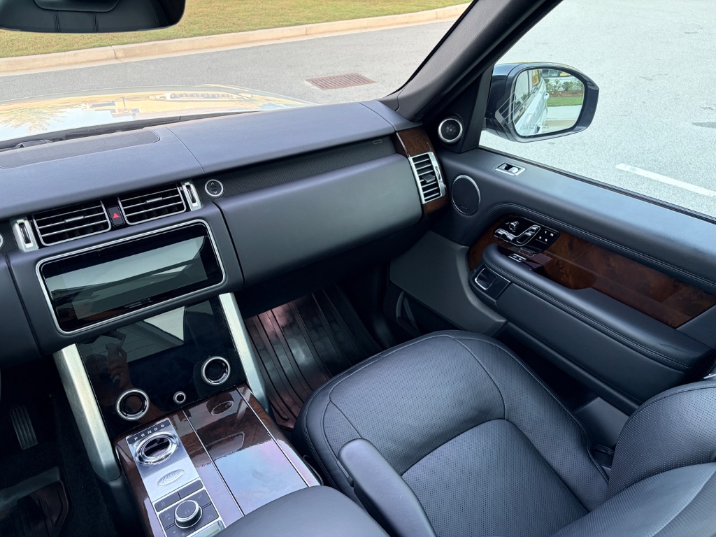 2019 Land Rover Range Rover - $31,000