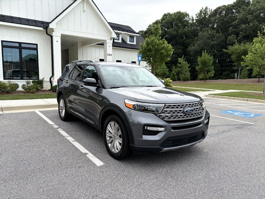 2023 Ford Explorer - $29,500