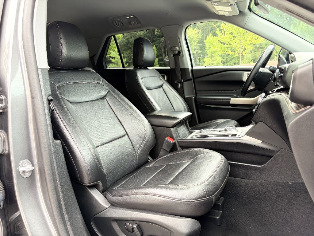 2023 Ford Explorer - $29,500