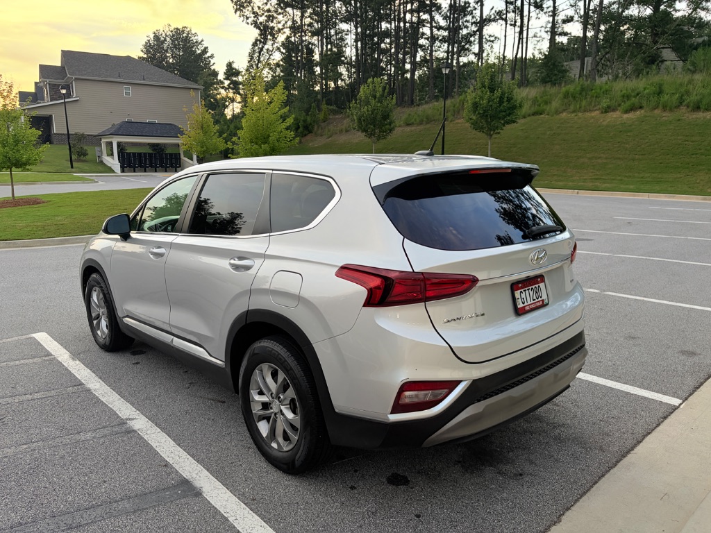 2019 Hyundai Santa Fe - $9,995