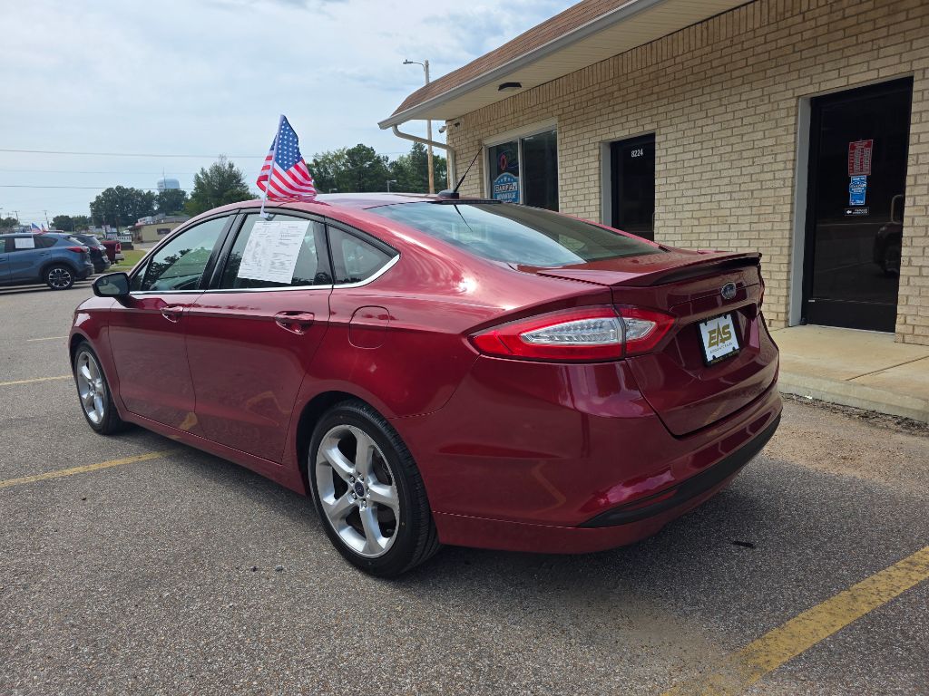 2016 Ford Fusion - $9,588