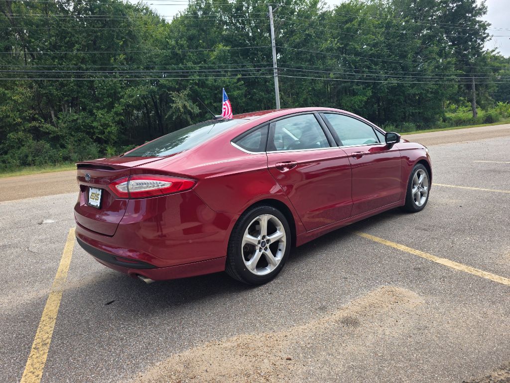 2016 Ford Fusion - $9,588