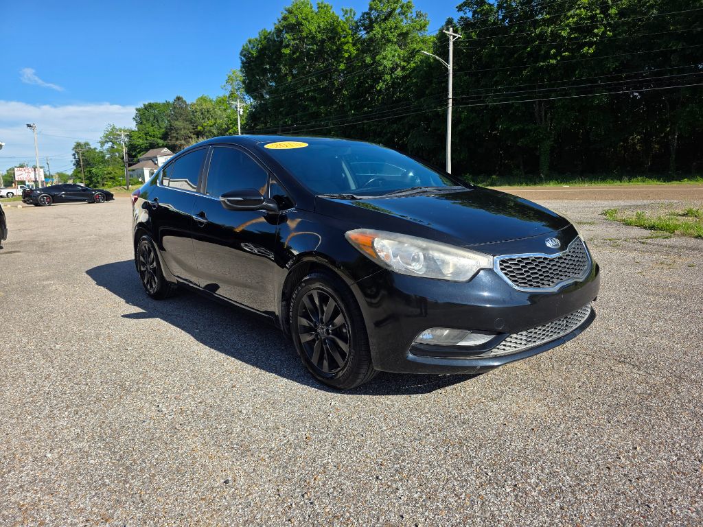 2015 Kia Forte - $8,600