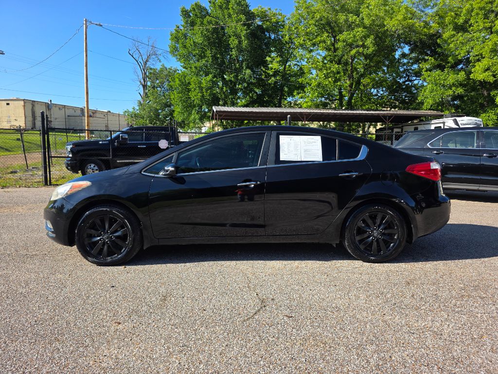 2015 Kia Forte - $8,600