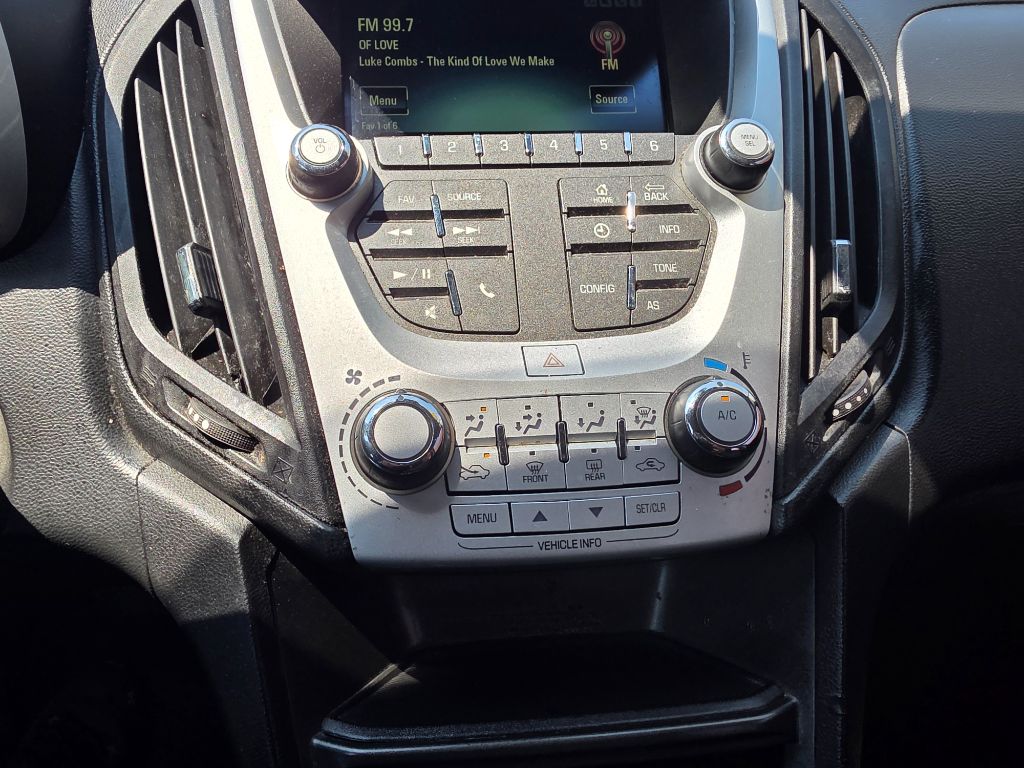 2017 Chevrolet Equinox - $10,989