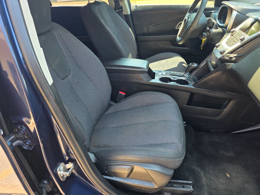 2017 Chevrolet Equinox - $10,989