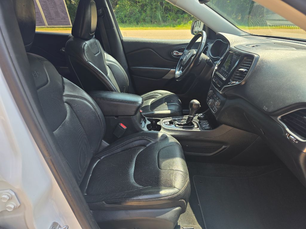 2019 Jeep Cherokee - $16,987