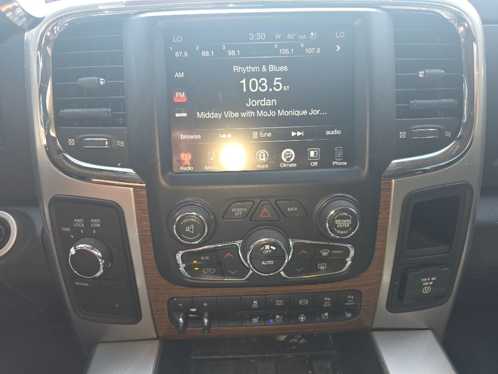 2016 Ram 2500 - $37,989