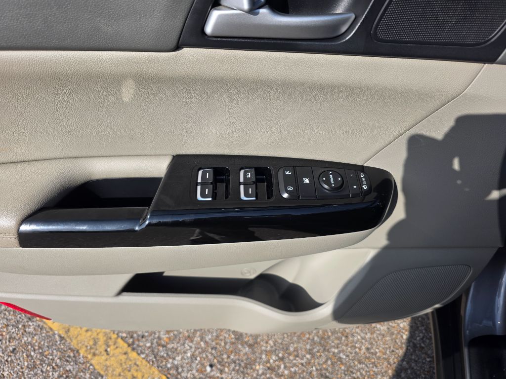 2019 Kia Sportage - $14,989