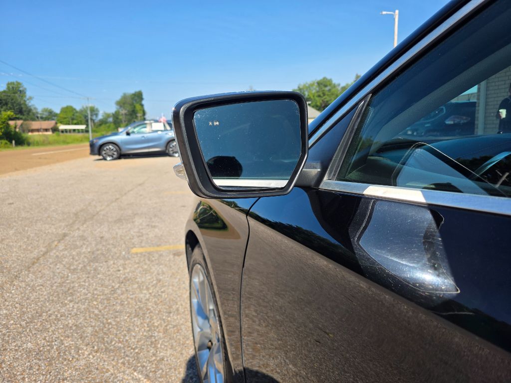 2016 Chevrolet Impala - $13,989