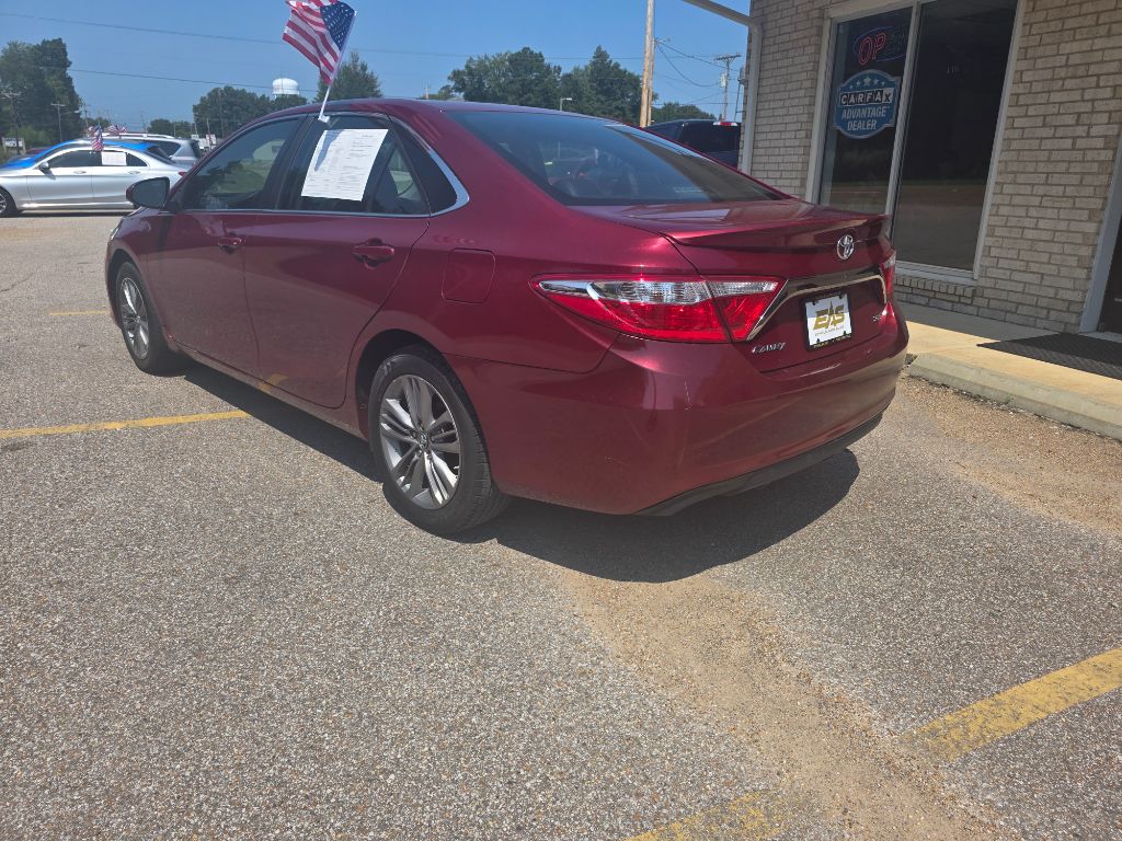2017 Toyota Camry - $15,989