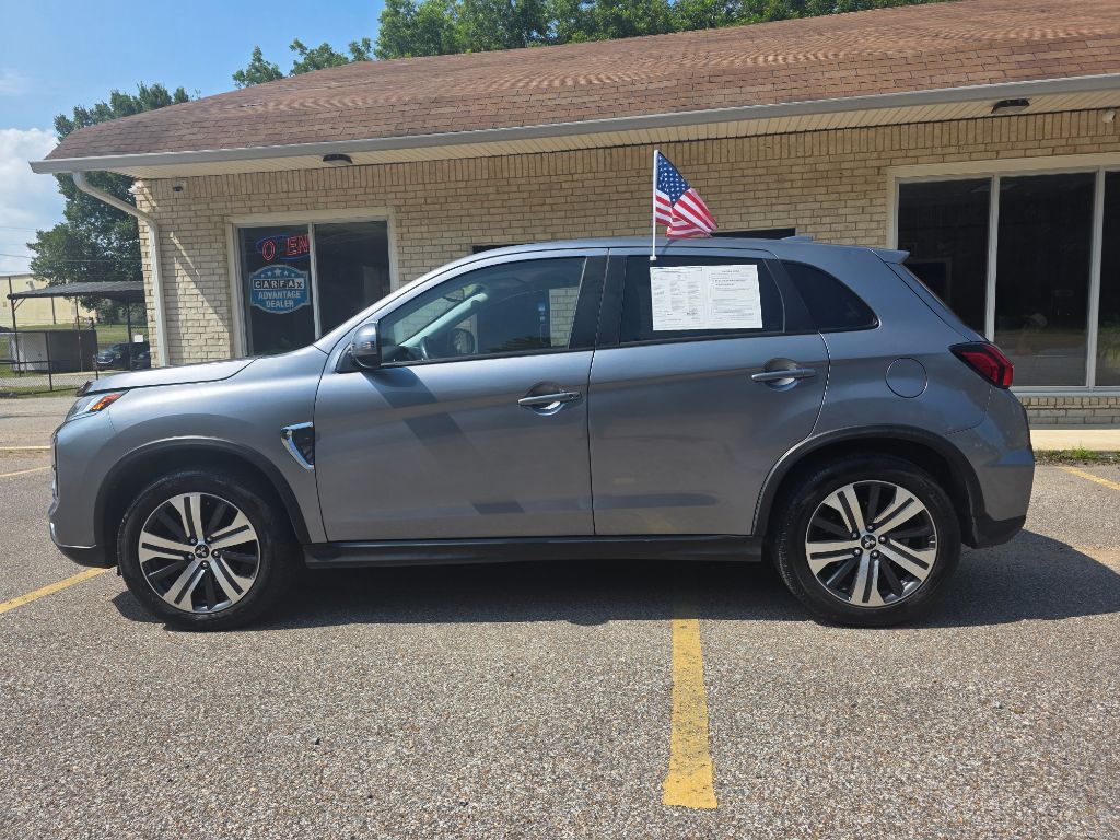 2020 Mitsubishi Outlander - $15,983