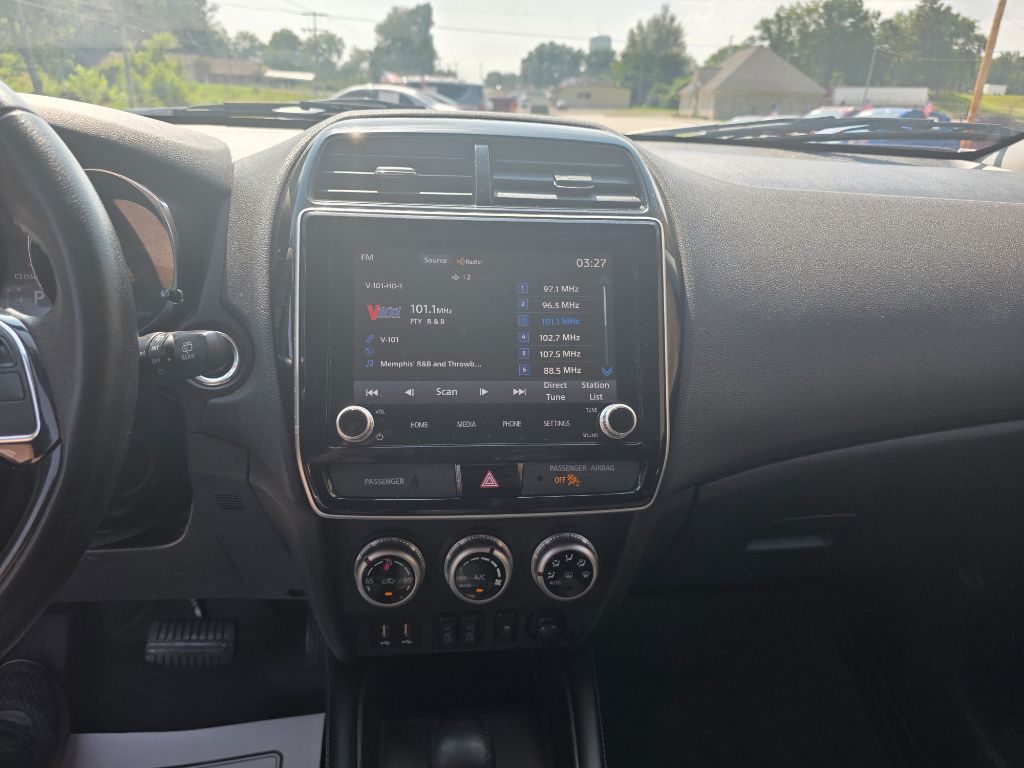 2020 Mitsubishi Outlander - $15,983