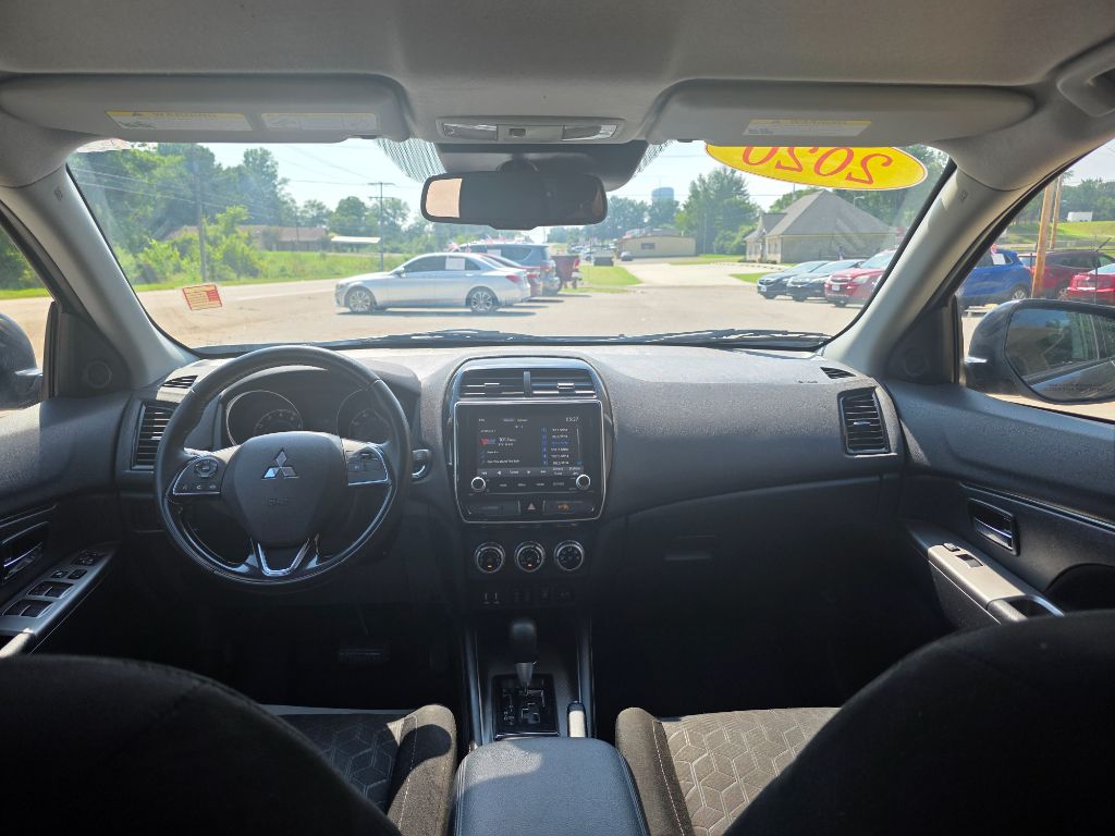 2020 Mitsubishi Outlander - $15,983