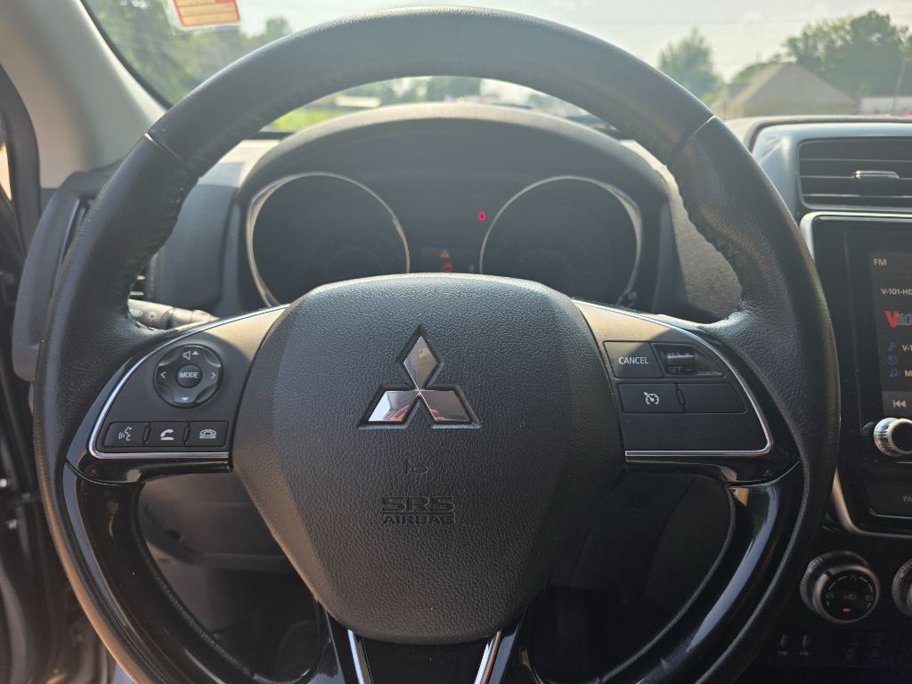 2020 Mitsubishi Outlander - $15,983