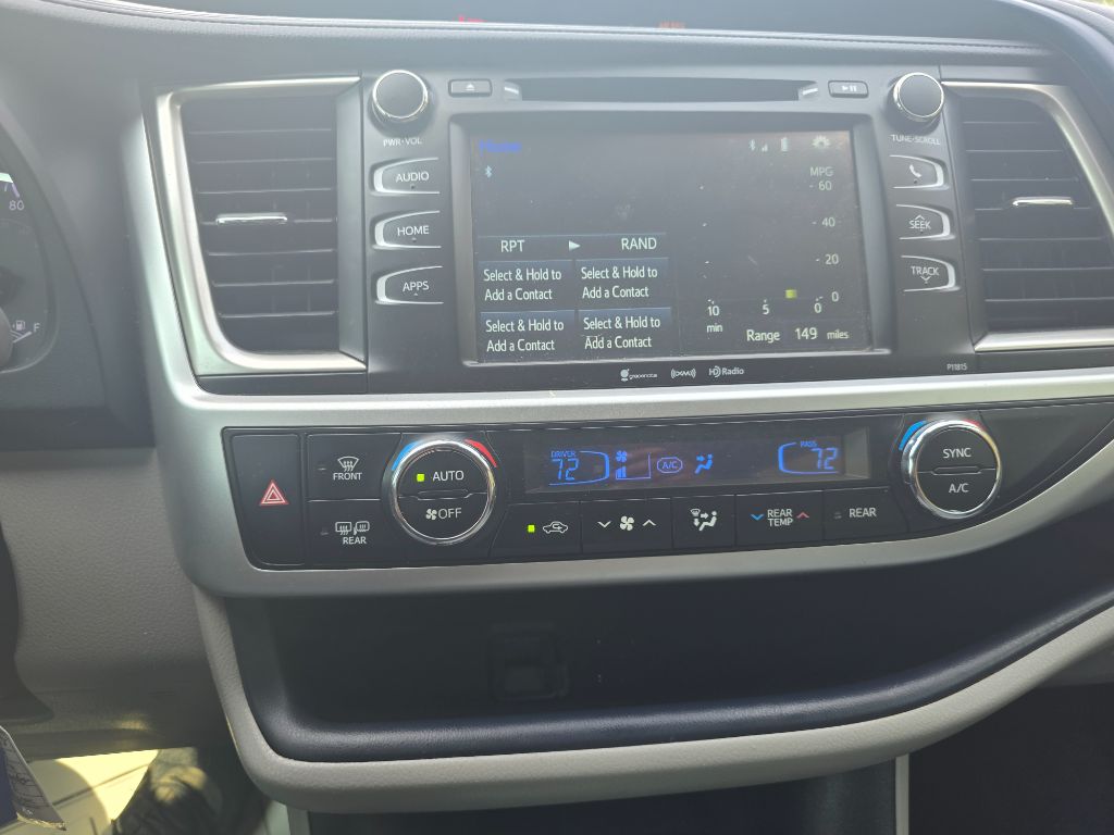 2019 Toyota Highlander - $18,989