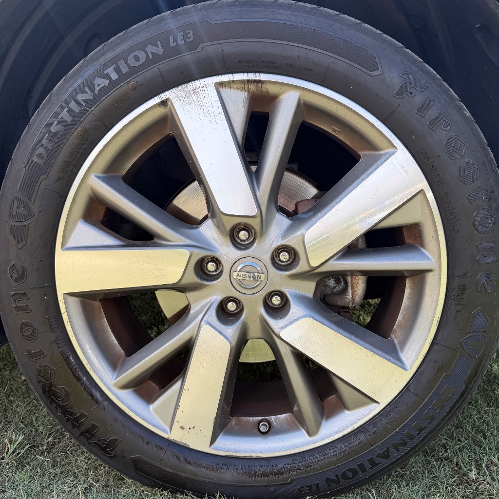2015 Nissan Pathfinder - $6,992