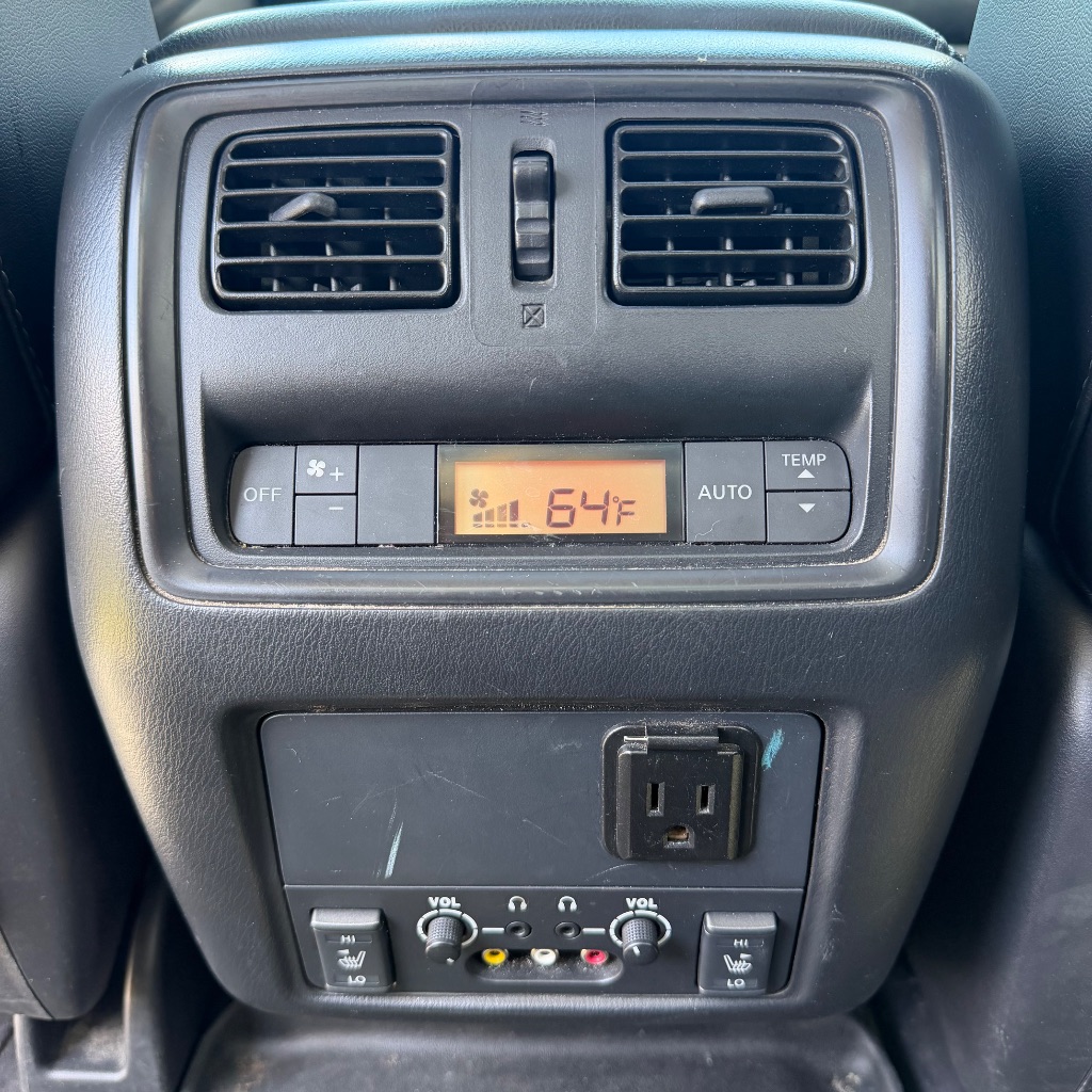 2015 Nissan Pathfinder - $6,992