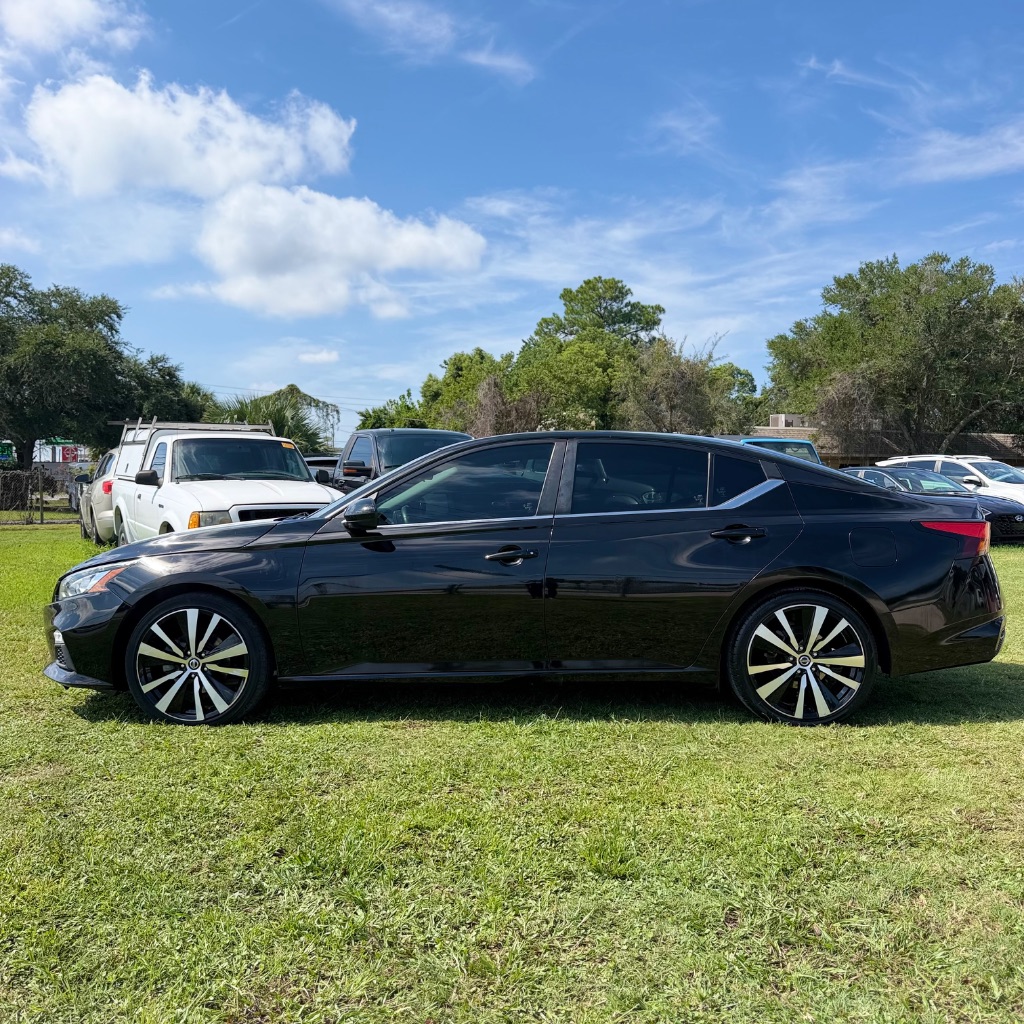 2020 Nissan Altima - $11,991