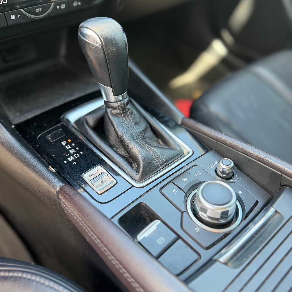 2018 MAZDA MAZDA3 - $9,991
