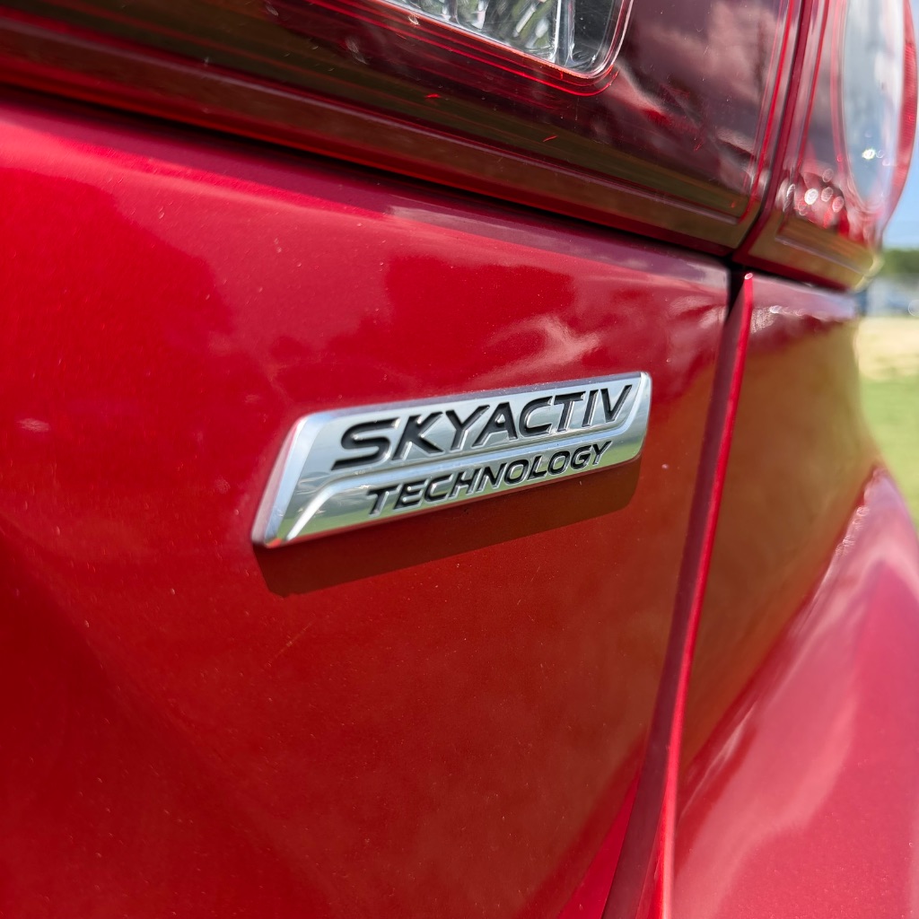 2018 MAZDA MAZDA3 - $9,991