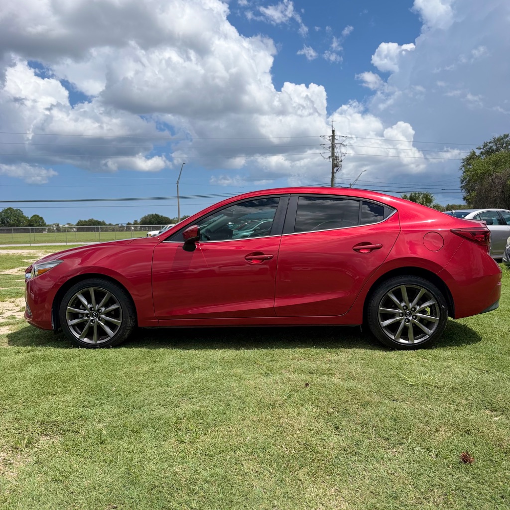 2018 MAZDA MAZDA3 - $9,991